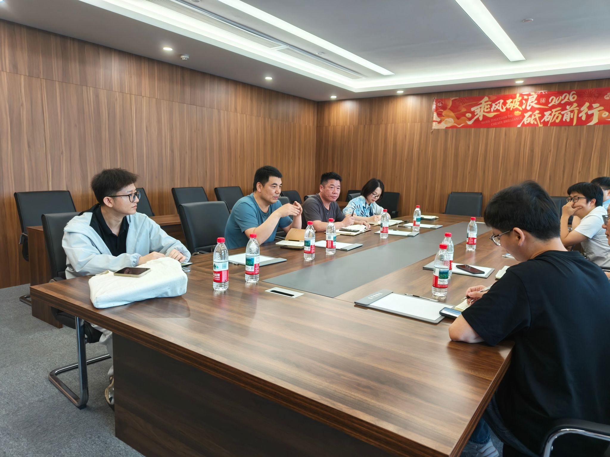 双向赋能，共筑芯谷——学院联合绍芯实验室深耕产教融合